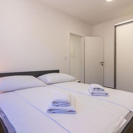 Apartman Vischetti Црес Экстерьер фото