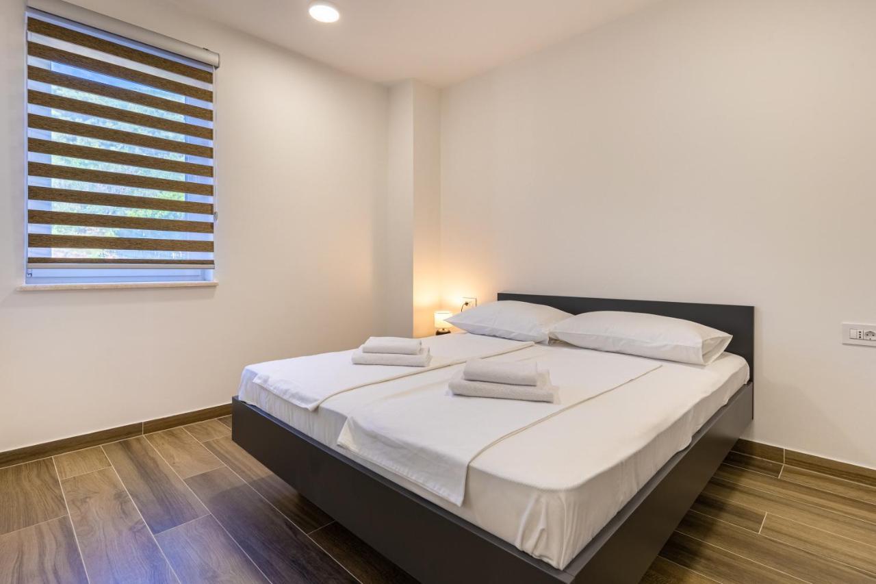 Apartman Vischetti Црес Экстерьер фото